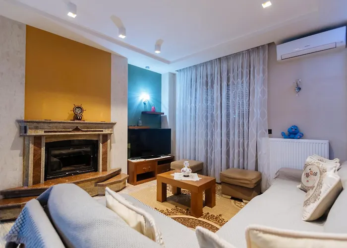 Appartement Dhimitri *